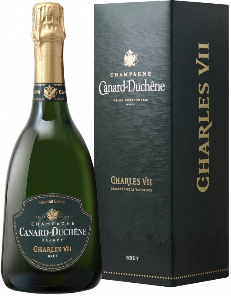 Шампанское canard duchene. Шампанское canard-Duchene Cuvee Leonie Brut, 0.375 л. Canard Duchene шампанское синяя упаковка. Tuggeri брют. 8 9 8 С Н А М Р А G N canard-Duchêne Léonie b r u t Charles vi.